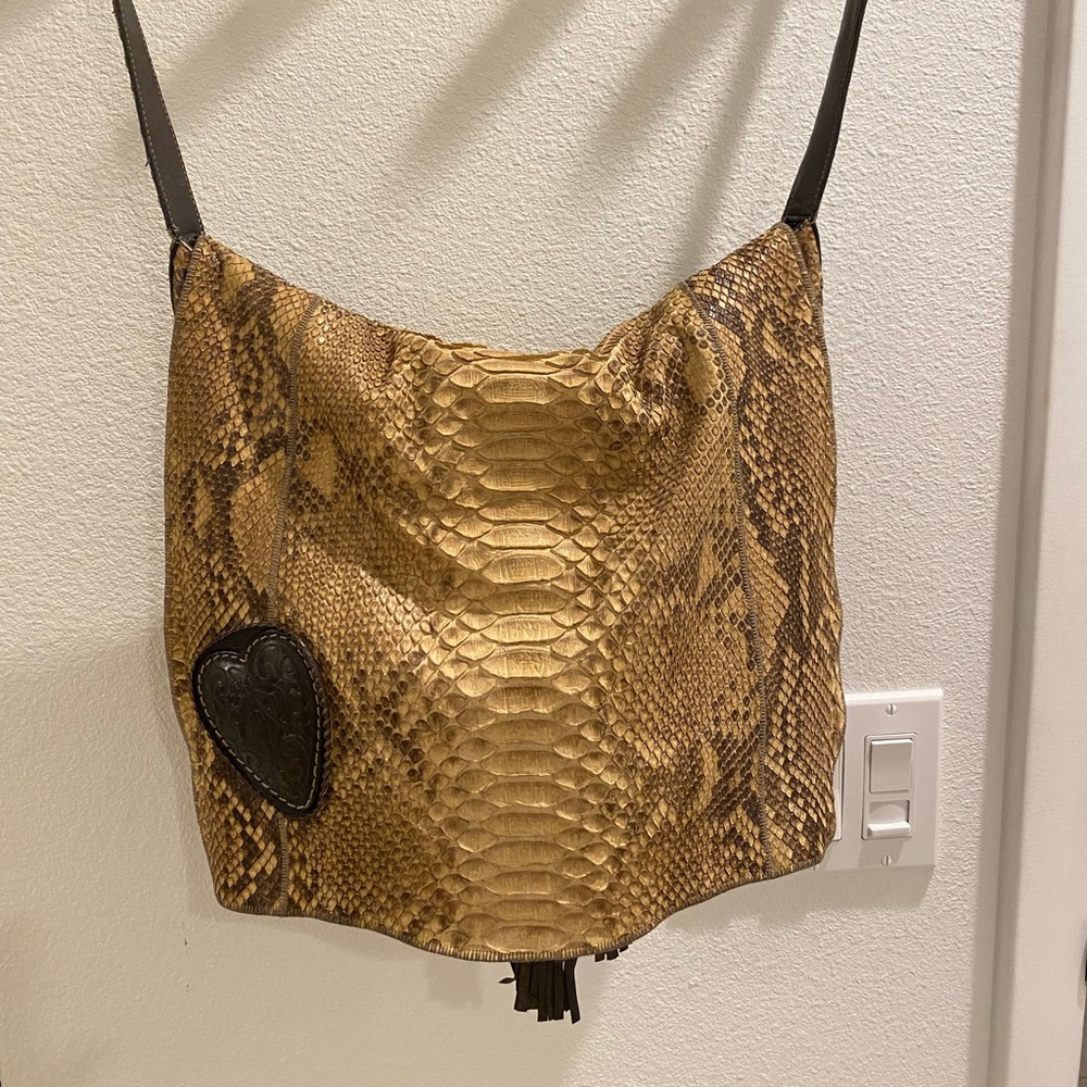Vintage Gucci snakeskin purse